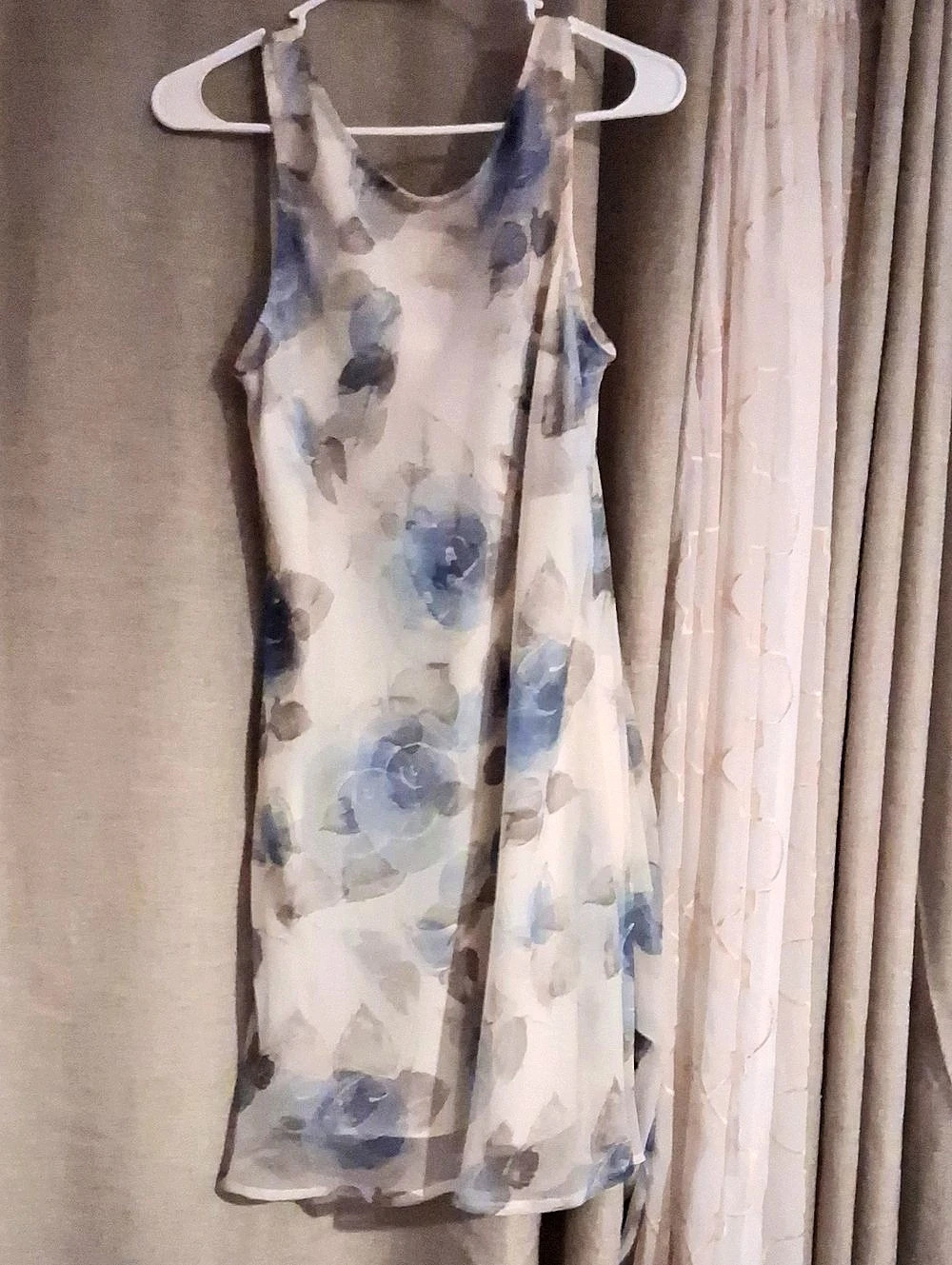 Floral Mini Dress in White & Blue Like New